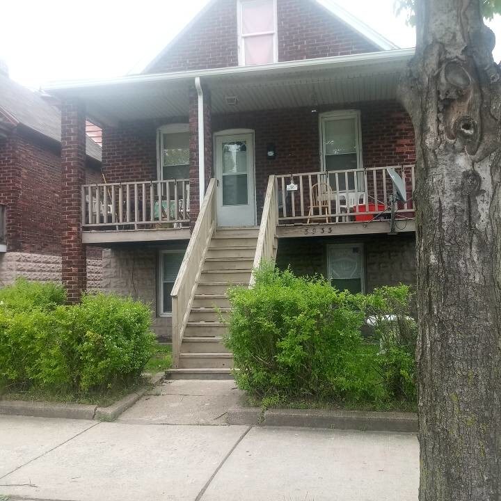 Primary Photo - 3933 Catalpa St