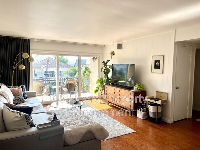 Building Photo - 2244 Second Avenue Unit 33 - 33