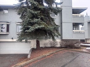 Building Photo - 4240 Folker St