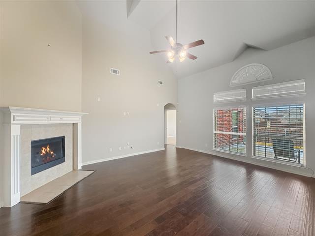 Building Photo - 9433 Chuparosa Dr