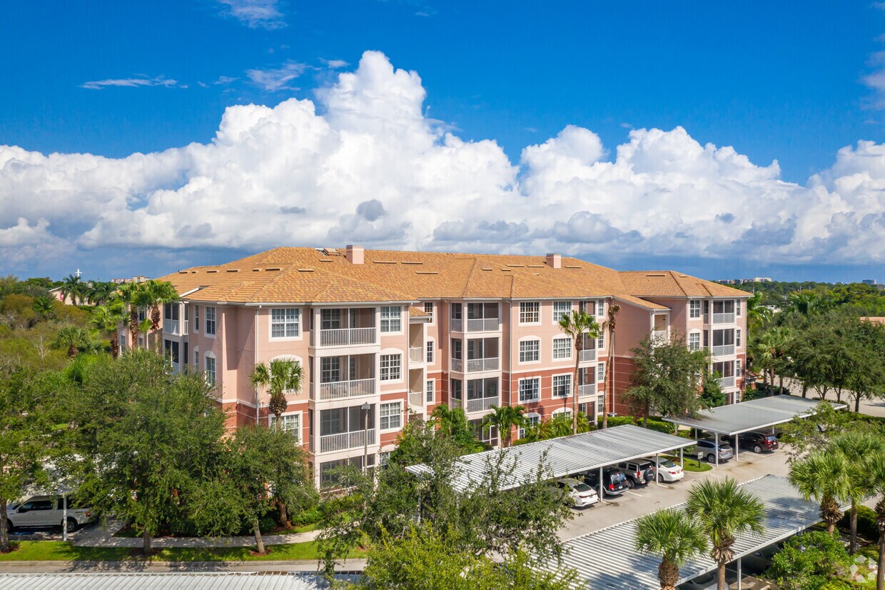 Majestic Palms Phase II Apartments in Fort Myers, FL