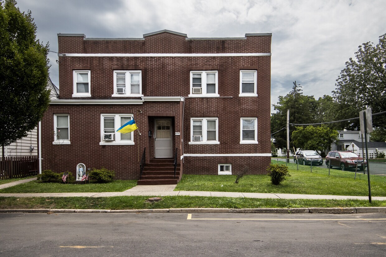 439 Willow Ave Unit b, Garwood, NJ 07027 Apartments in Garwood, NJ