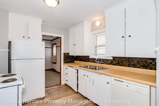Building Photo - 2 br, 1 bath House - 228 S. Oliver