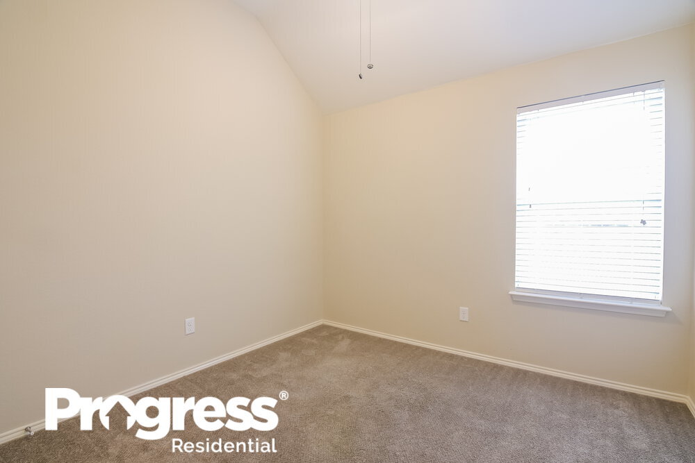 Foto principal - 5408 Creek Hill Ln