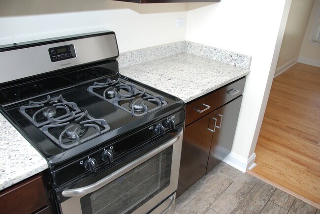 Building Photo - 4803 N Harlem Ave