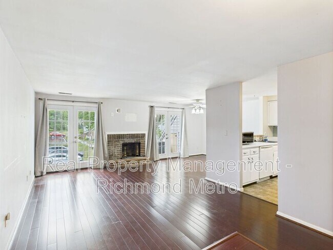 Foto del edificio - 1534 Cross Keys Ct