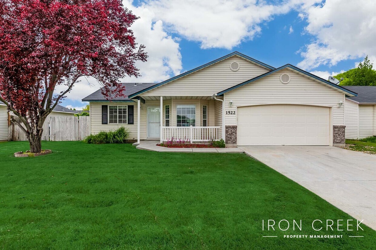 Primary Photo - Welcome to this charming, centrally locate...
