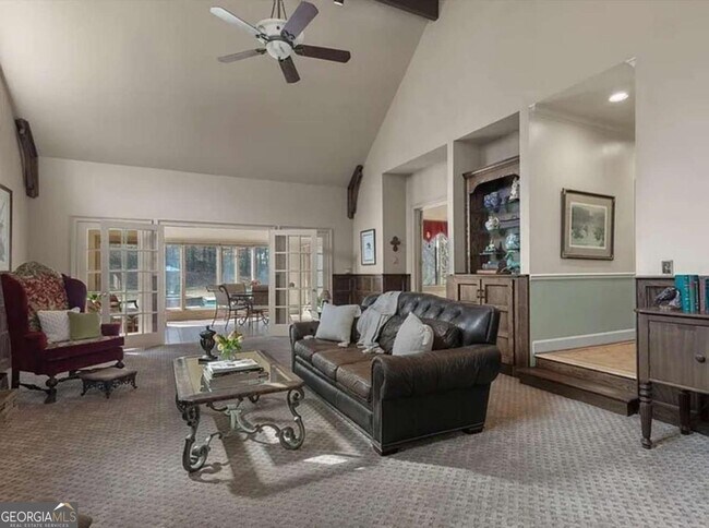 Building Photo - 15905 Westbrook Rd