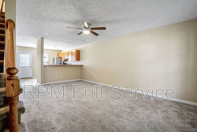 Building Photo - 1554 Center Pointe Dr