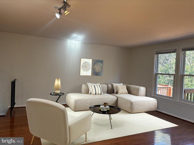 Foto del edificio - 14428 Black Horse Ct