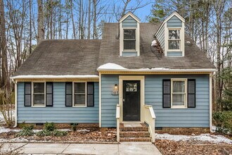 Building Photo - 103 Dwelling Pl