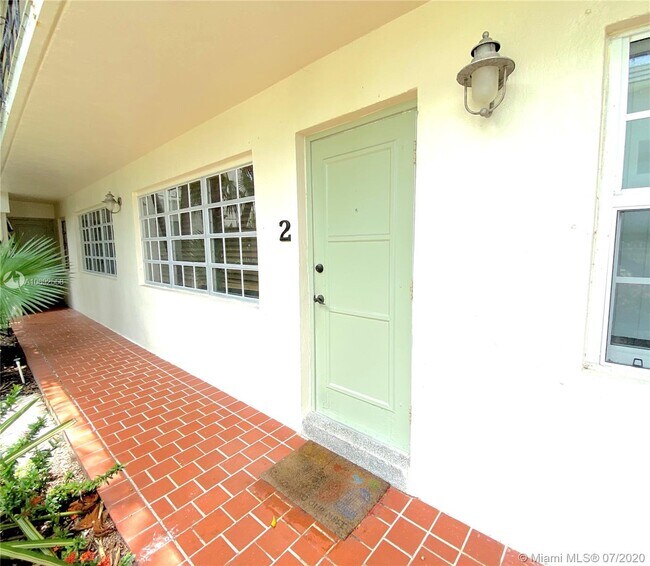 Building Photo - 86 Isle of Venice Dr