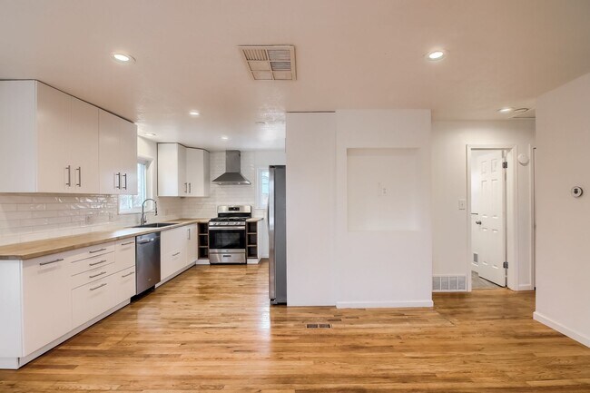 Foto del edificio - 207 Teal St