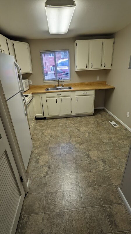Building Photo - 493 S 450 E Alley