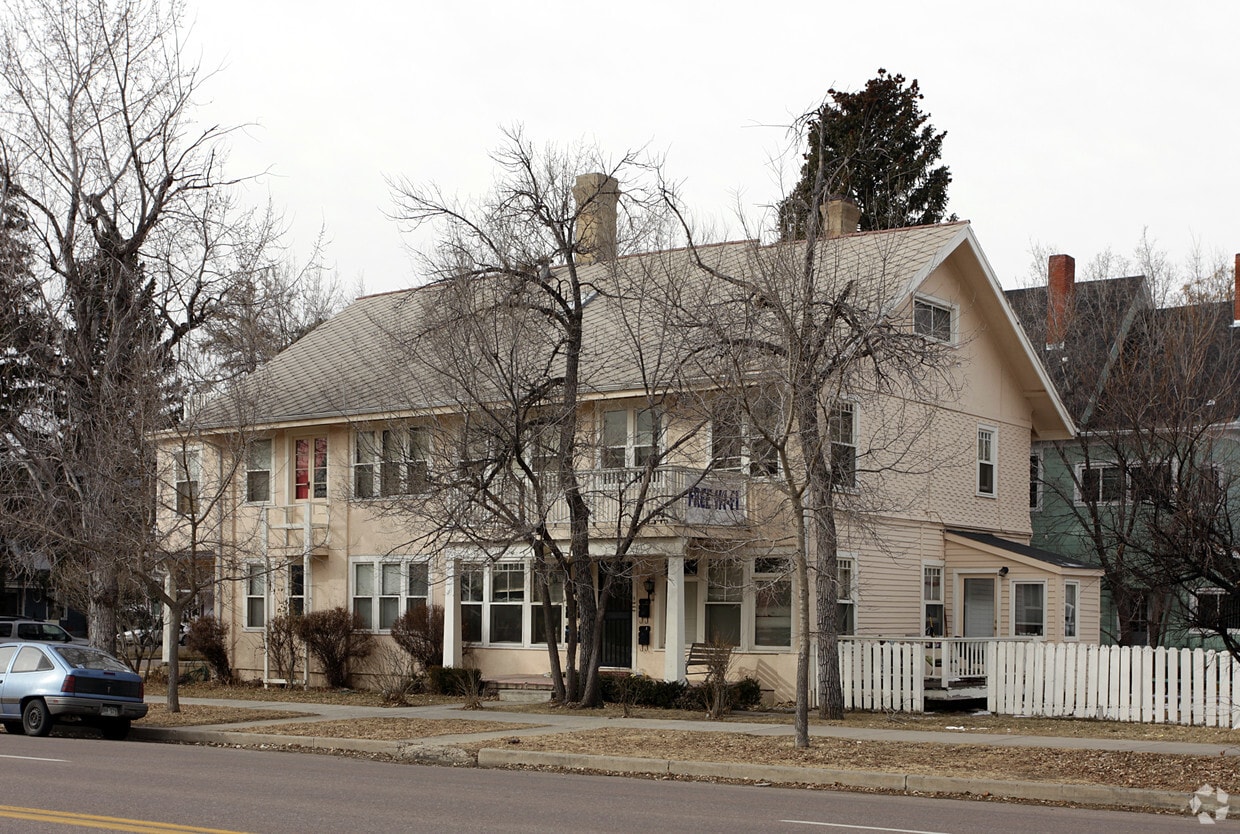 Building Photo - 604 N Weber St