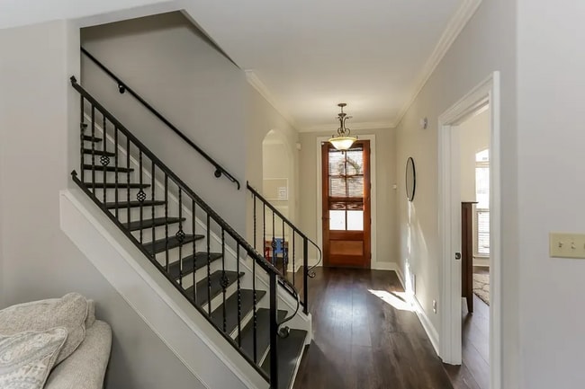 Building Photo - Stunning Atoka Home Offering Space, Style, and Convenience!