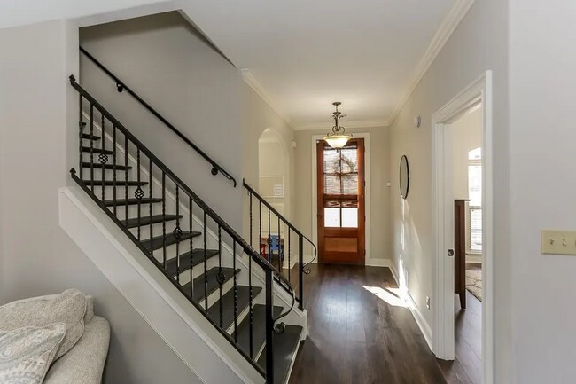 Foto del edificio - Stunning Atoka Home Offering Space, Style, and Convenience!