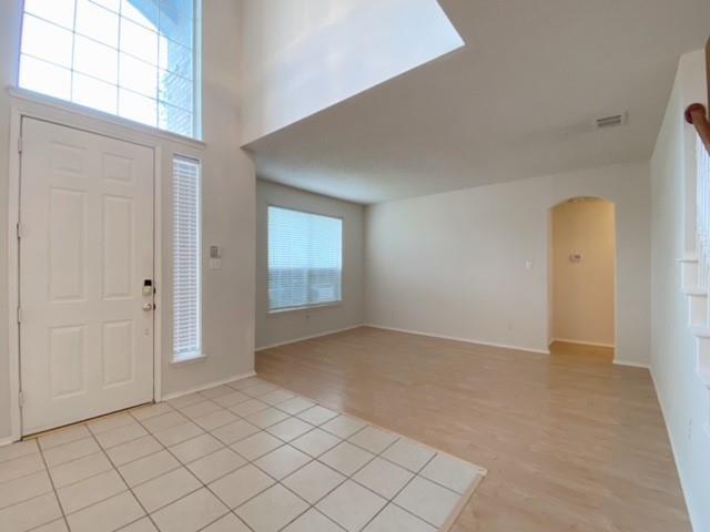 Building Photo - 9017 Culberson Dr