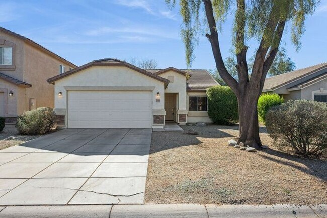 Building Photo - Very nice 3 bedroom 2 bath home