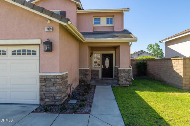Building Photo - 11909 Stegmeir Dr
