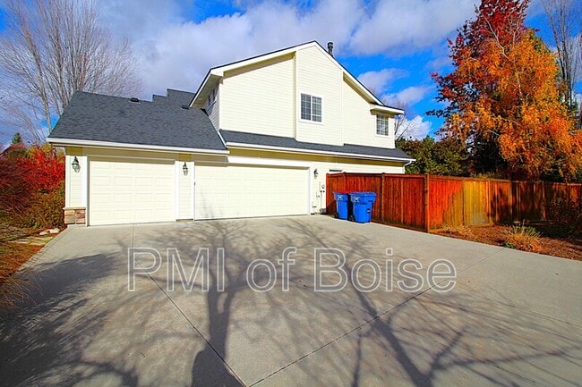 Foto del edificio - 1532 N Tadpole Ct