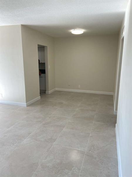 Foto del edificio - 6540 NE 18th Ave