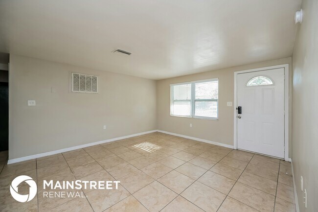 Foto del edificio - 1408 Russel Ln