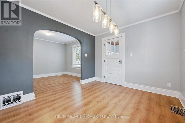 Photo du bâtiment - 70 George St