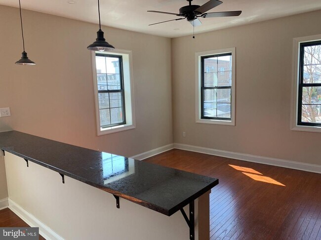 Foto del edificio - 1537 S 11th St