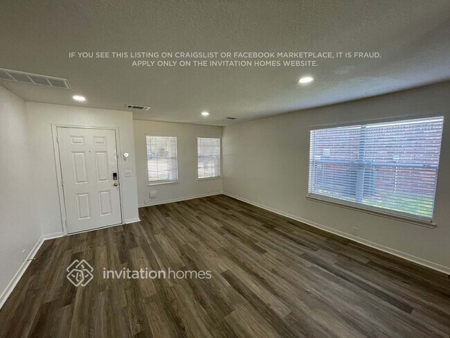 Building Photo - 17634 S Summit Canyon Dr