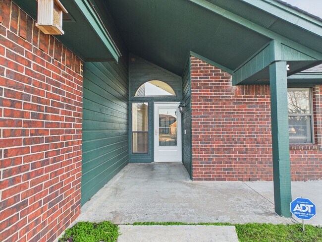 Foto del edificio - 3904 SW Parkridge Blvd