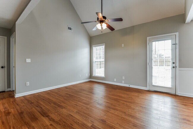 Building Photo - 1510 New Orleans Way