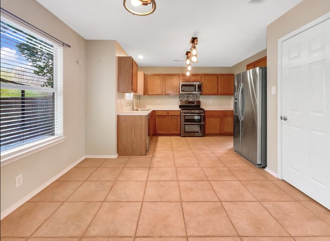 Foto del edificio - 3324 Tumblewood Trail