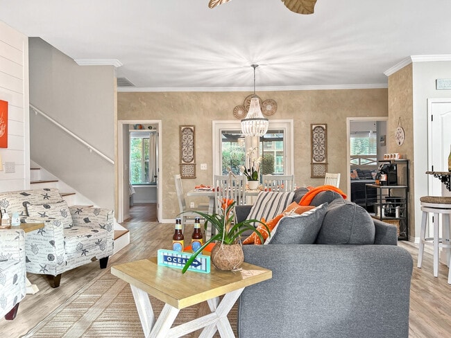 Building Photo - 4485 Clipper Cove