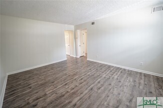 Building Photo - 96 Ivey St