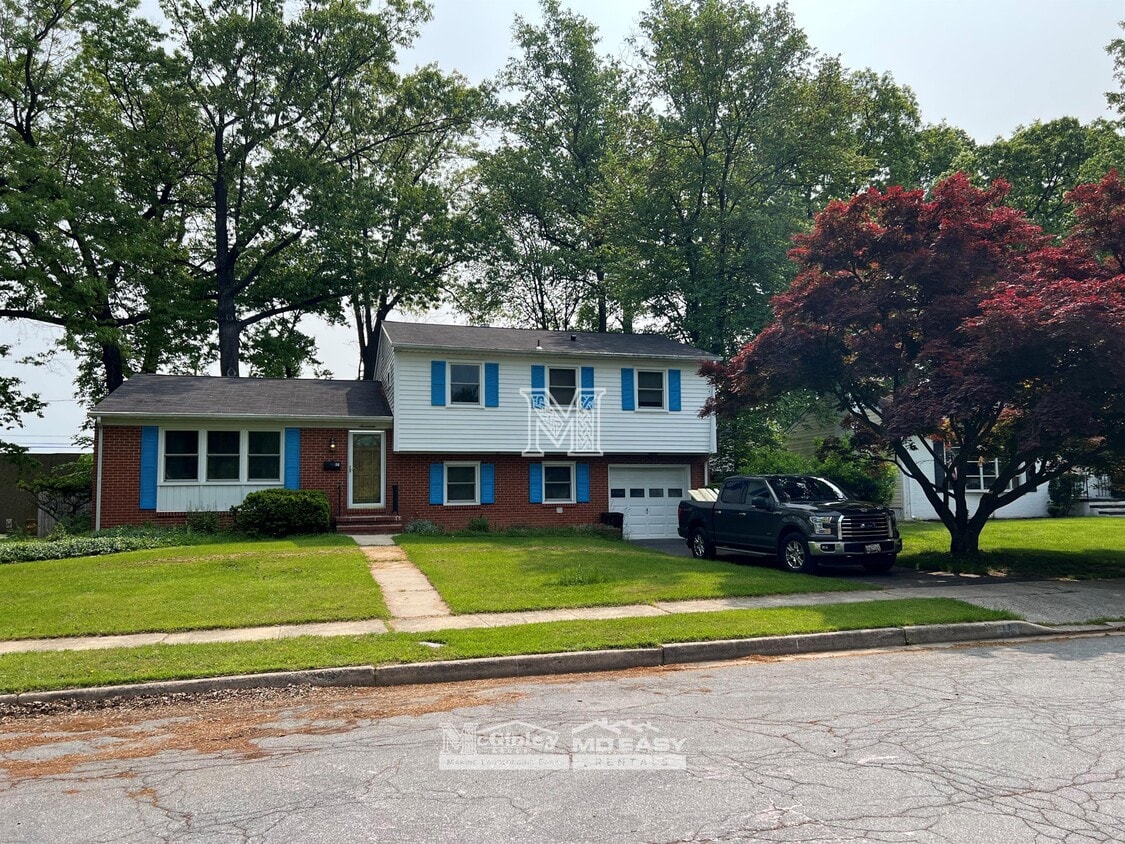 17 Deep Dale Dr, Timonium, MD 21093 House Rental in Timonium, MD