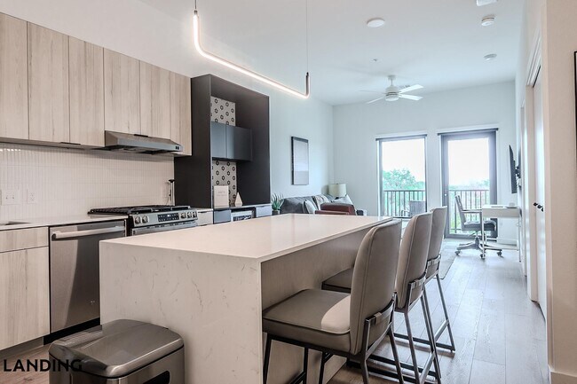 Foto del edificio - 2623 Keene St