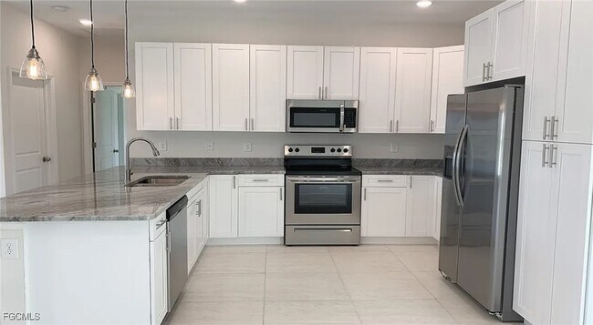 Foto del edificio - 2804 NE 5th Pl