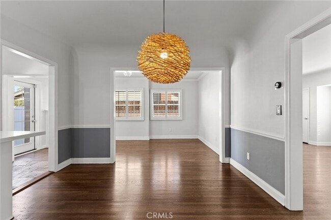 Building Photo - 11147 Hortense St