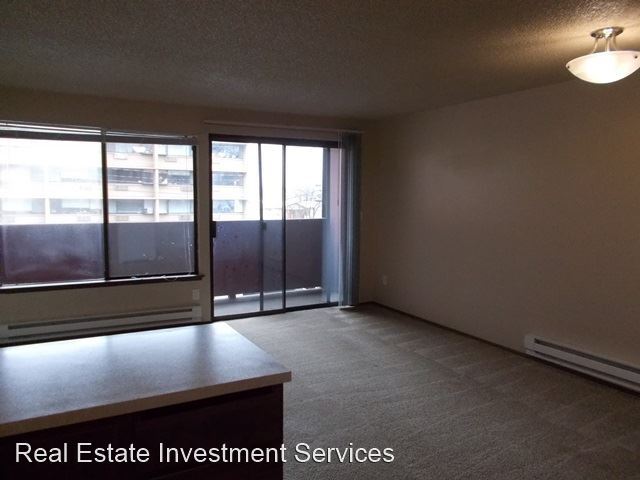 Foto del edificio - 325 Tacoma Ave S