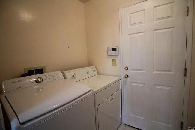 Foto del edificio - 124 Southbridge Ln