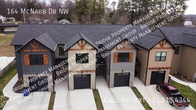 Building Photo - 164 McNabb Dr