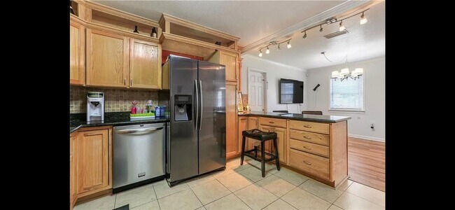 Building Photo - 3 Bedroom Single Family Home in Marrero