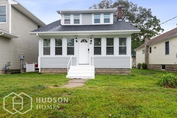 Primary Photo - 16 E Avalon Ave