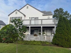 Building Photo - 33 Lighthouse Dr