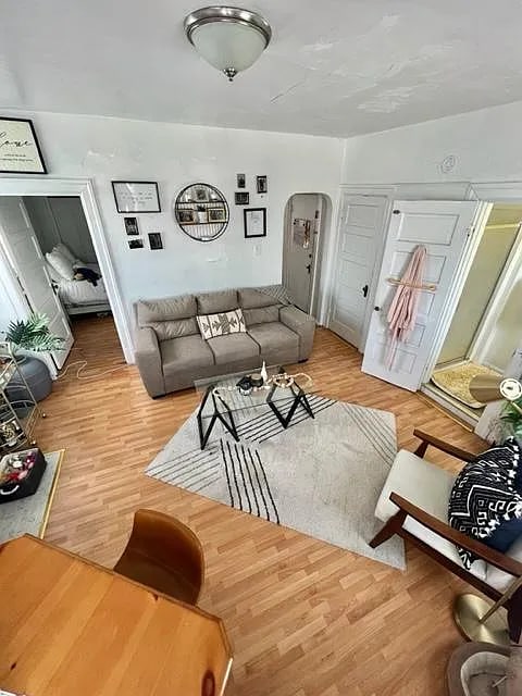 Building Photo - 5718 Ellsworth Ave