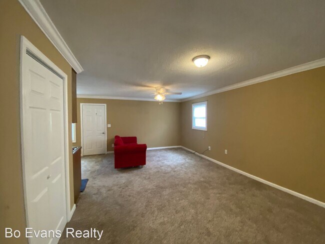 Building Photo - 1 br, 1 bath House - 1842 US Hwy 31 N Apt....