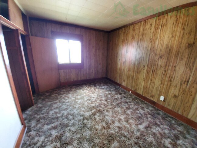Foto del edificio - 824 S 6th St