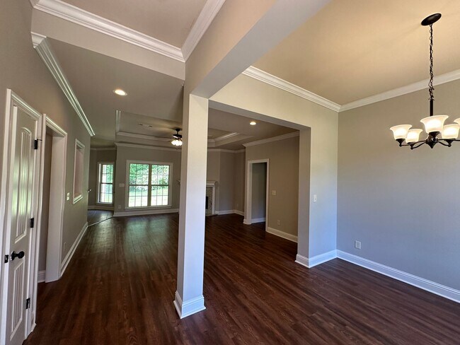 Building Photo - Located in the Redland Elementary and Midd...