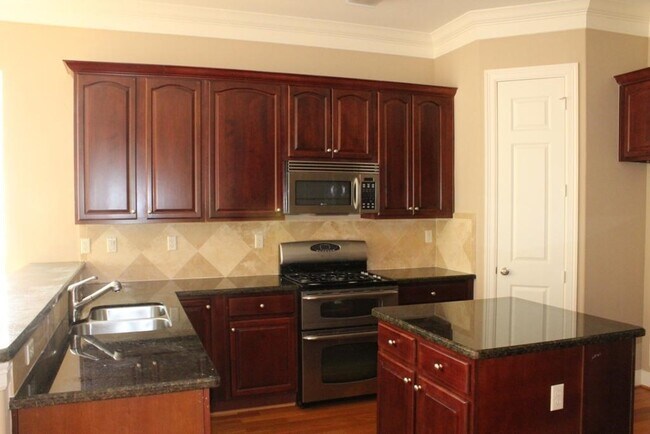Foto del edificio - 1324 Birdsall St